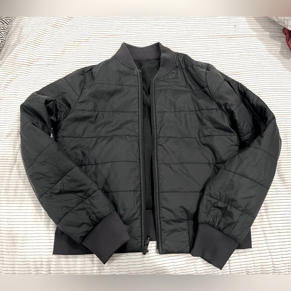 Lululemon Non-Stop Reversible Bomber Jacket in Black Size 8 - Picture 2 of 11
